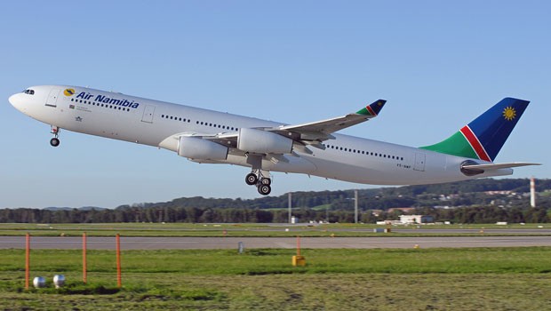 A340 von Air Namibia: Ministrafe für die Nationale Airline.