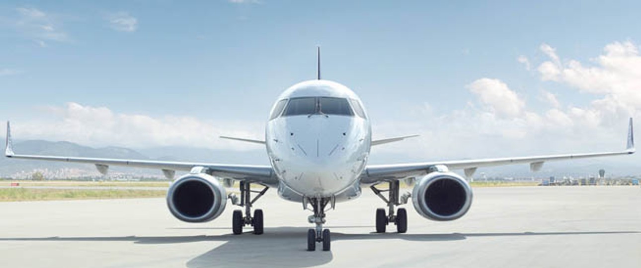 Embraer von Borajet: Am Boden.