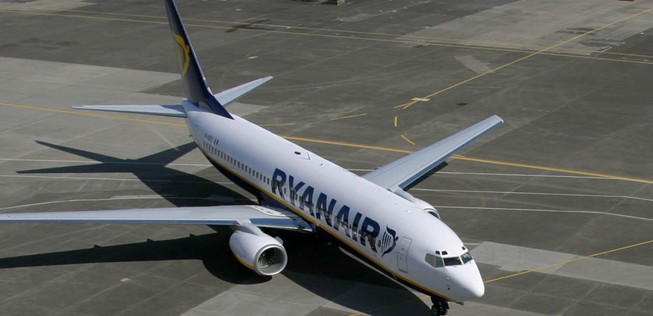 Jet von Ryanair: Mehr Zeit für Passagiere mit Reservierung.