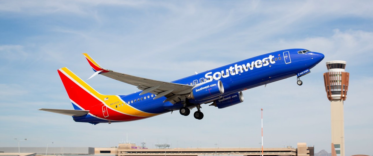 Boeing 737 von Southwest: Ein Flugzeug musste durchstarten, eins startete gerade. 