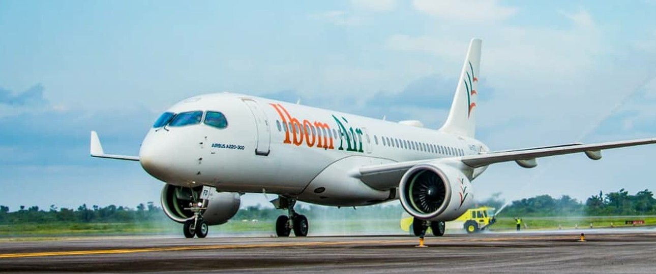 Airbus A220 von Ibom Air: Hier im Bild noch gemietet von Egypt Air.