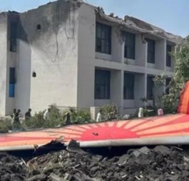 Trümmer von Air-India-Flug AI171: Was führte zum Absturz.