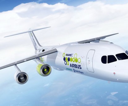 E-Fan X: Zuerst nur eine BAE 146, bei der ein Triebwerk durch einen Zwei-Megawatt-Elektromotor ausgetauscht wurde.