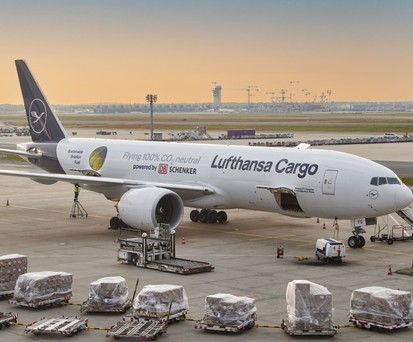 lufthansa cargo boeing 777f d alff