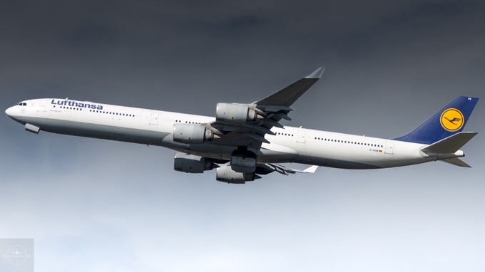 Der A340-600 hinterlässt Spuren, ...