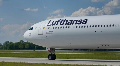 Airbus A340-Lufthansa: Weitere Ehrenrunde.