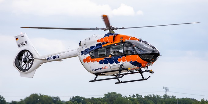 Hubschrauber: Airbus Helicopters zeigt sowohl zivile ...