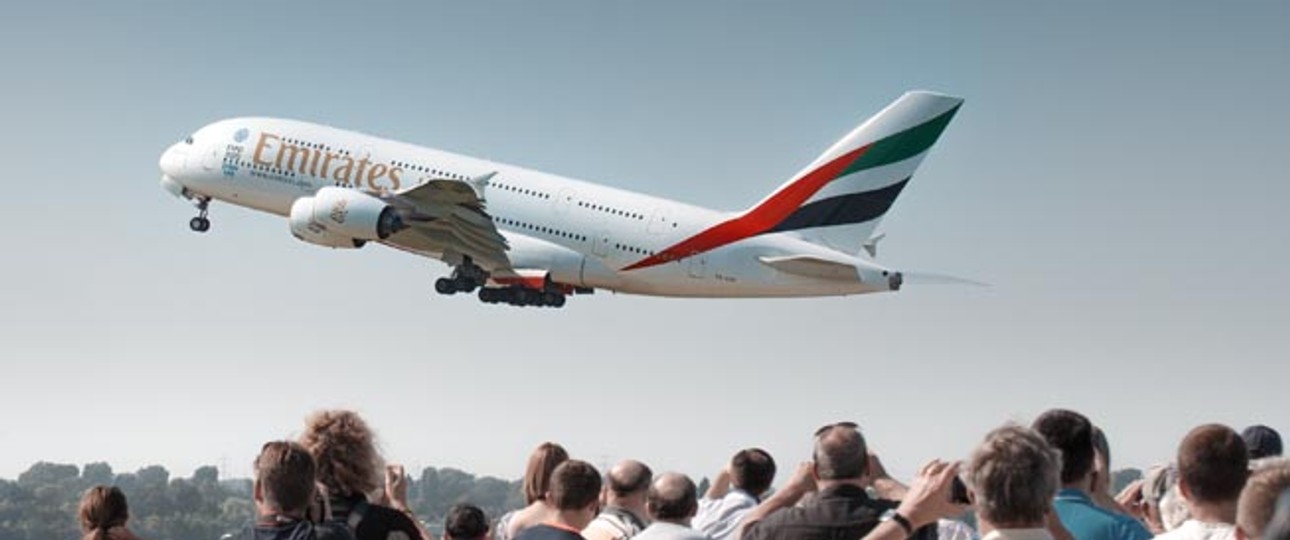 Airbus A380 von Emirates: wer den Anschluss verpasst, kann Geld fordern.