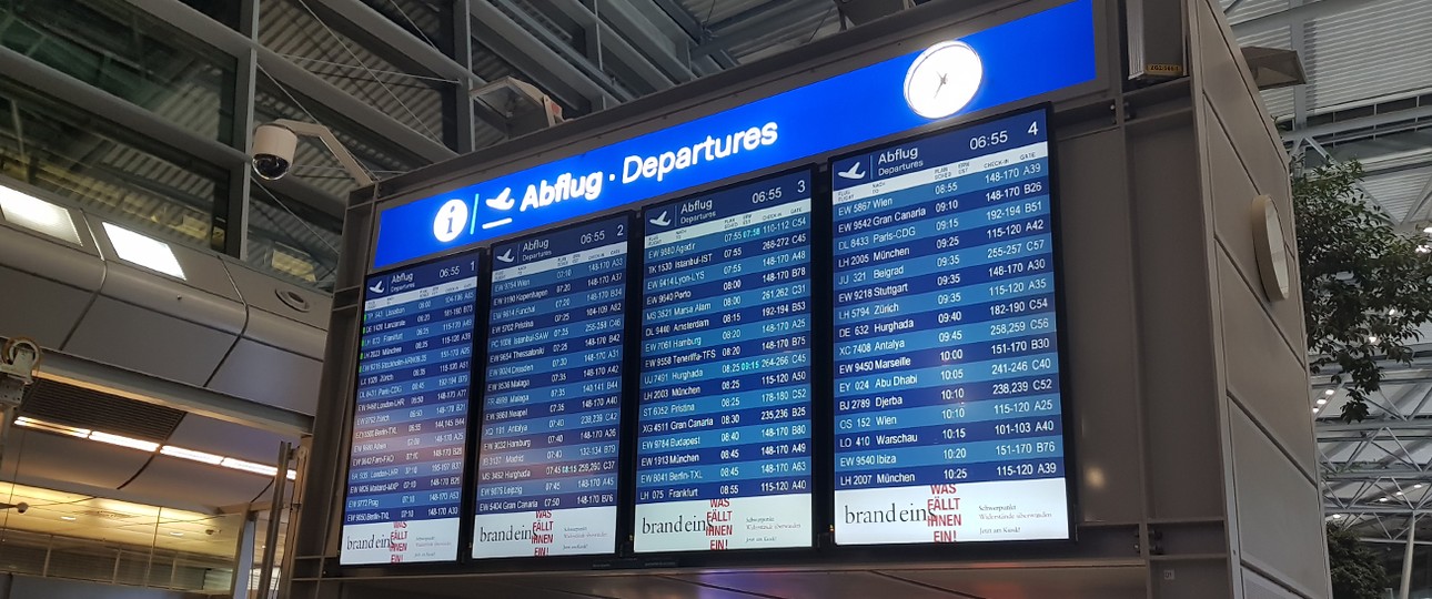 Abflugshalle in Düsseldorf: Es kam zu Tumulten.