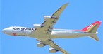 Bei den 747-8 sind der verlängerte Superjumbo 747-8 "Intercontinental" als auch die Frachtvariante 747-8 "Freighter" betroffen. Volga-Dnepr hat vier Frachtmaschinen in Betrieb, Korean Air drei, Cathay Pacific zehn, Atlas Air und Cargolux jeweils neun.