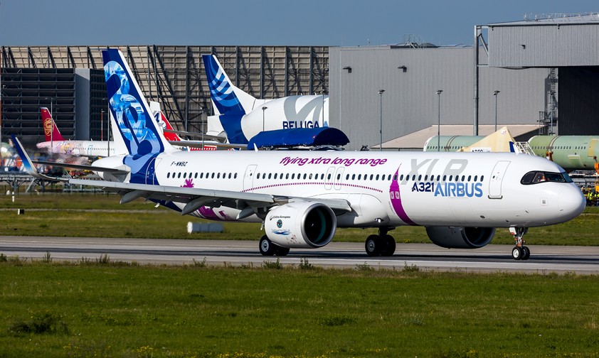 Der zweite Airbus A321 trägt das Kennzeichen F-WWBZ.