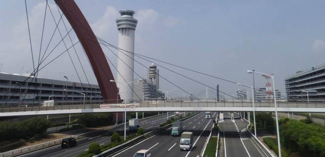 4. Rang: Tokio Haneda, Japan. Iata-Code: HND. 85,4 Millionen, plus 6,5 Prozent.