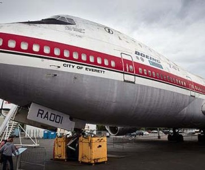 Vor der Restaurierung: Die weltweit erste 747 hat mit dem Wetter in Seattle zu kämpfen.