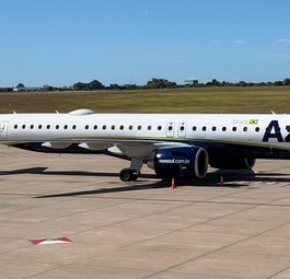 Eine Embraer E195-E2 von Azul: Solch ein Flugzeug war betroffen.