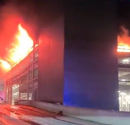Feuer in Luton: Stoppte den Flugverkehr.