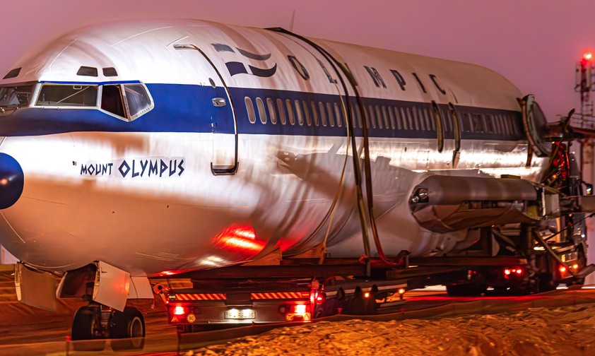Im März wurde die Boeing 727 vom ehemaligen Airport Ellinikon ...