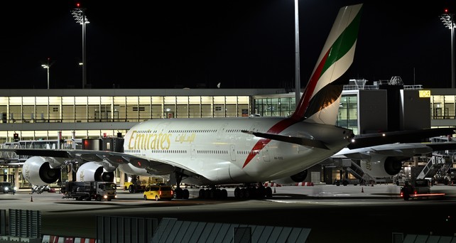 emirates airbus a380 a6 eoz muc