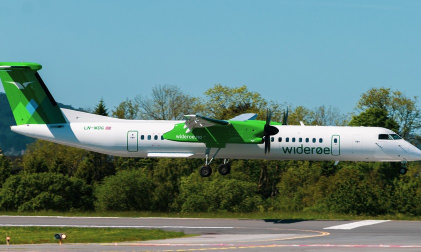 Flugzeug von Wideroe: Immer wieder Probleme wegen GPS-Störungen