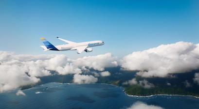 discover airlines airbus 350 900