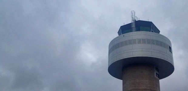 Tower in Kassel Calden: Nocht nicht so viel zu tun