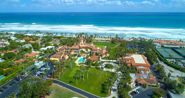 Lufttaufnahme von Mar a Lago: Die Sperrzone um den Wohnort des US-Präsidenten sorgt für Ärger.