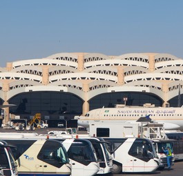 Jets von Saudia am Flughafen Riad: Wie wandelt sich die Flotte?