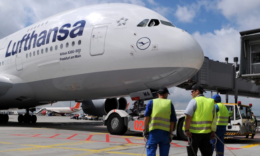 Die D-AIMA, hier auf einem Archivbild: Jürgen Raps lieferte das Flugzeug aus. 