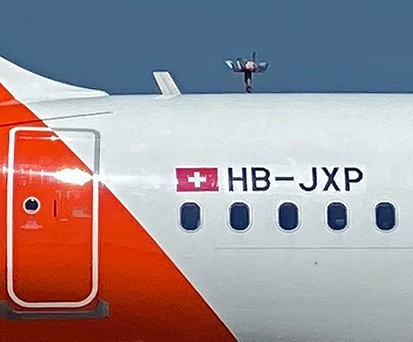 Schweizer Flagge auf einem Jet von Easyjet Switzerland: Eigentlich nicht korrekt.