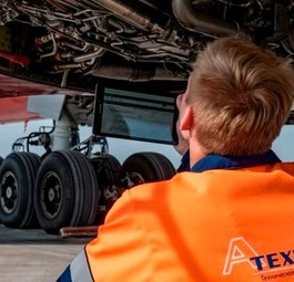 Mitarbeiter von Aeroflot Technics: Die Beschäftigen haben keine Boni bekommen und fühlen sich schlecht bezahlt.