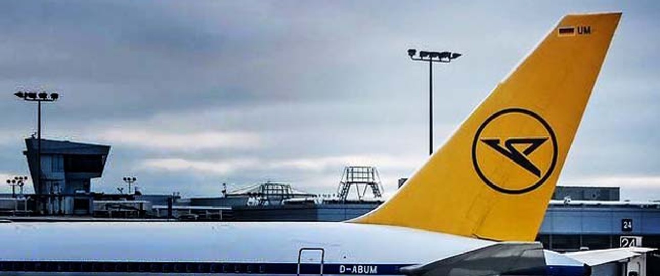 Condor-Maschine mit Retro-Lackierung: Die Airline zog den Kürzeren.
