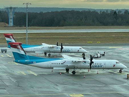 De Havilland Canada Dash 8 in Luxemburg: Zwei Vorfälle von Privatflugzeugen sorgen für Diskussionen.