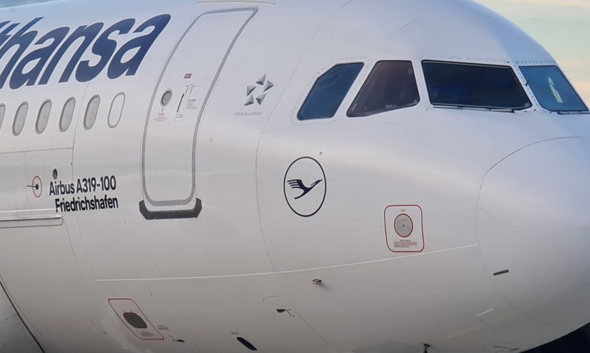 Airbus A319 von Lufthansa mit dem Namen Friedrichshafen: Flüge dorthin werden eingestellt.
