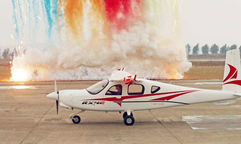 Chinas ElektroFlugzeug RX4E: der Viersitzer kann jetzt in die Serienproduktion gehen.