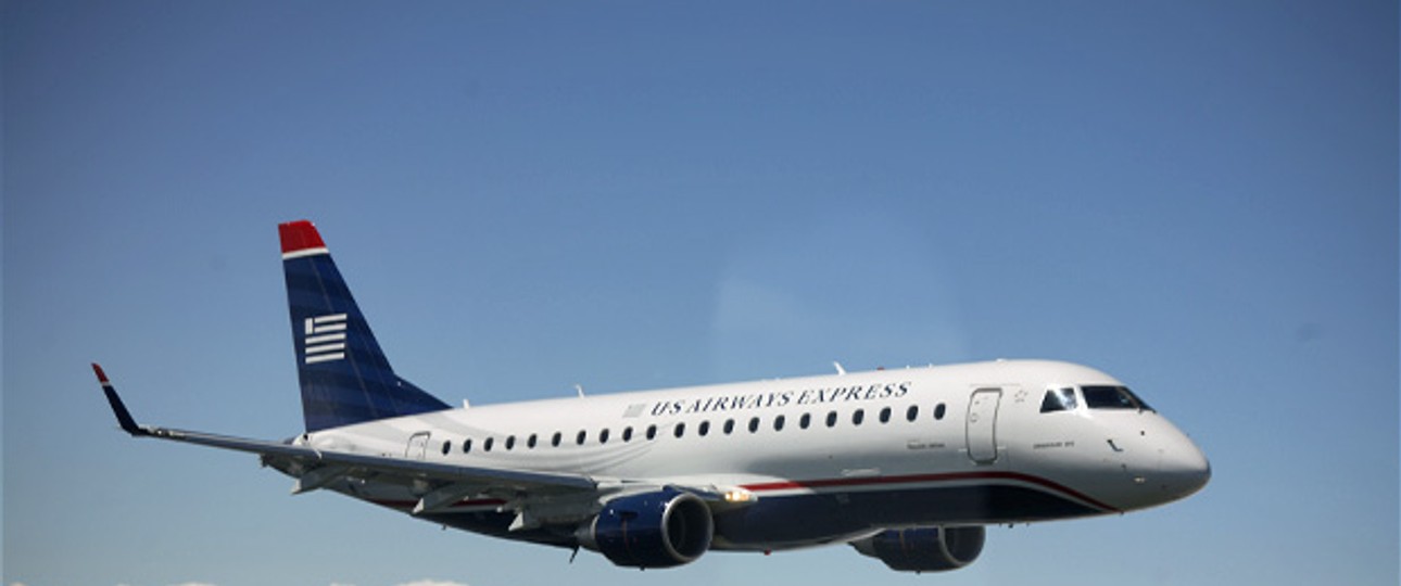 Regionaljet von US Airways: Die Airline untersucht den Vorfall ebenfalls.