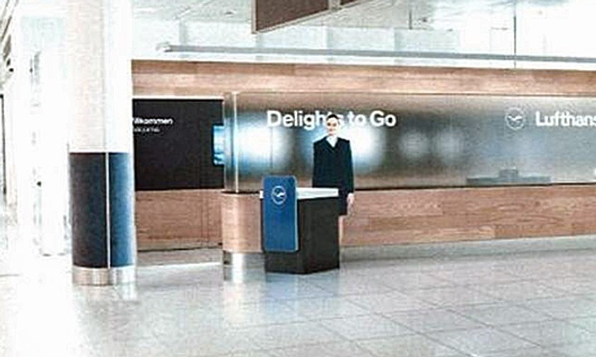 Die Automatenzone: Vielflieger können sich hier fliegend etwas zu Essen holen.