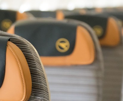 Die Economy Class in Condors Airbus A330-200: Die Ferienfluggesellschaft ...