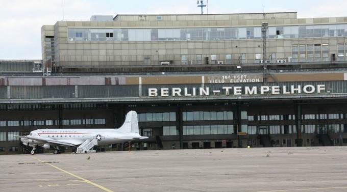 Neuer Heimatflughafen: Am Flughafen Berlin-Tempelhof wird die Focke-Wulf Fw 200 Condor ausgestellt.