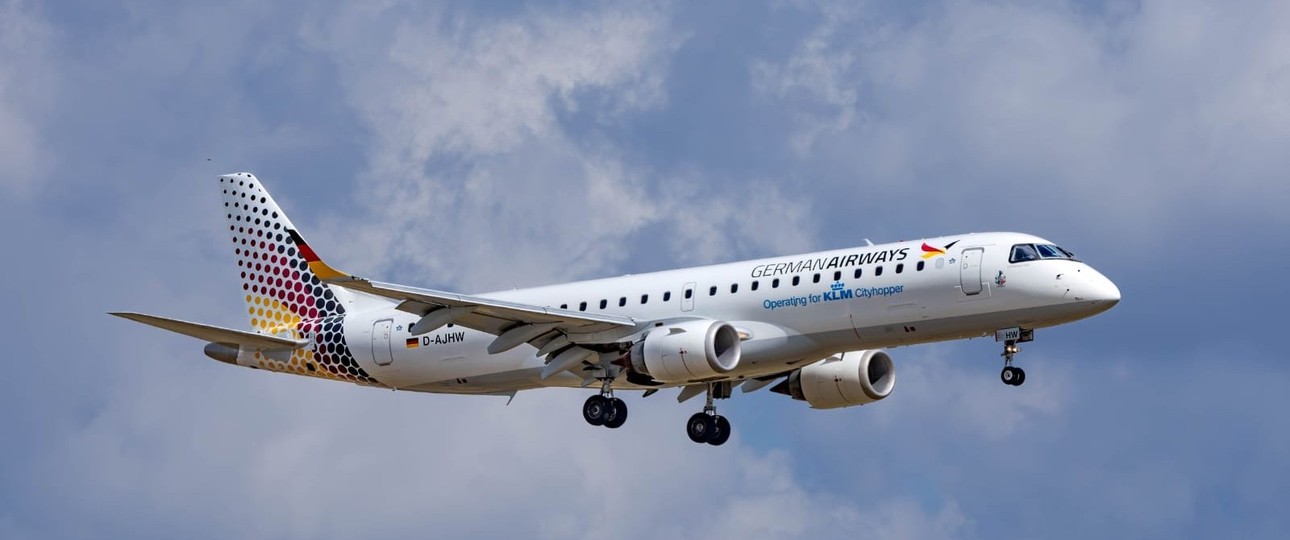 Eine der Embraer E190 von German Airways: Die deutsche Fluglinie fliegt im Wetlease für KLM.