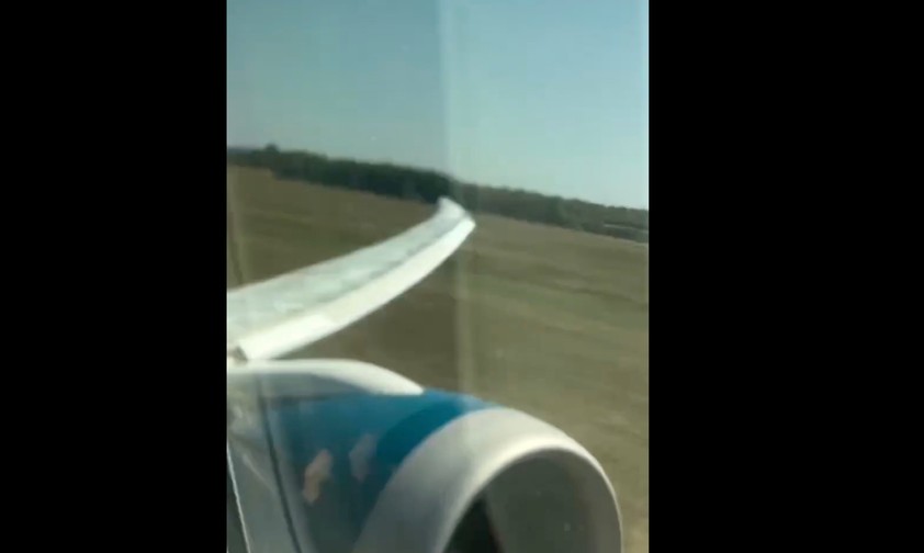 Der Start der Boeing 787 von Vietnam Airlines aus Passagiersicht: Deutlich über das Pistenende in München hinaus.