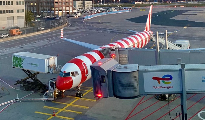 Die D-ABOM zurück in Frankfurt: Sie führt den Sonderflug durch.