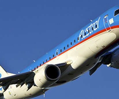 Embraer von Austral: Eine Maschine der Airline musste warten - in der Luft.