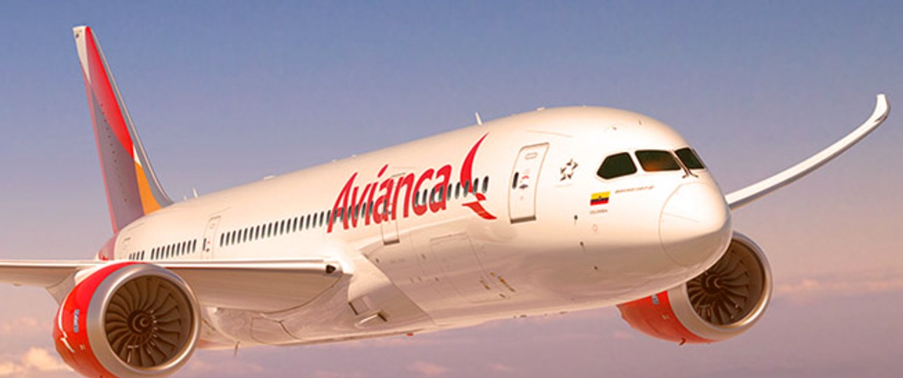 Dreamliner von Avianca: Bedrängt von Kampfjets.