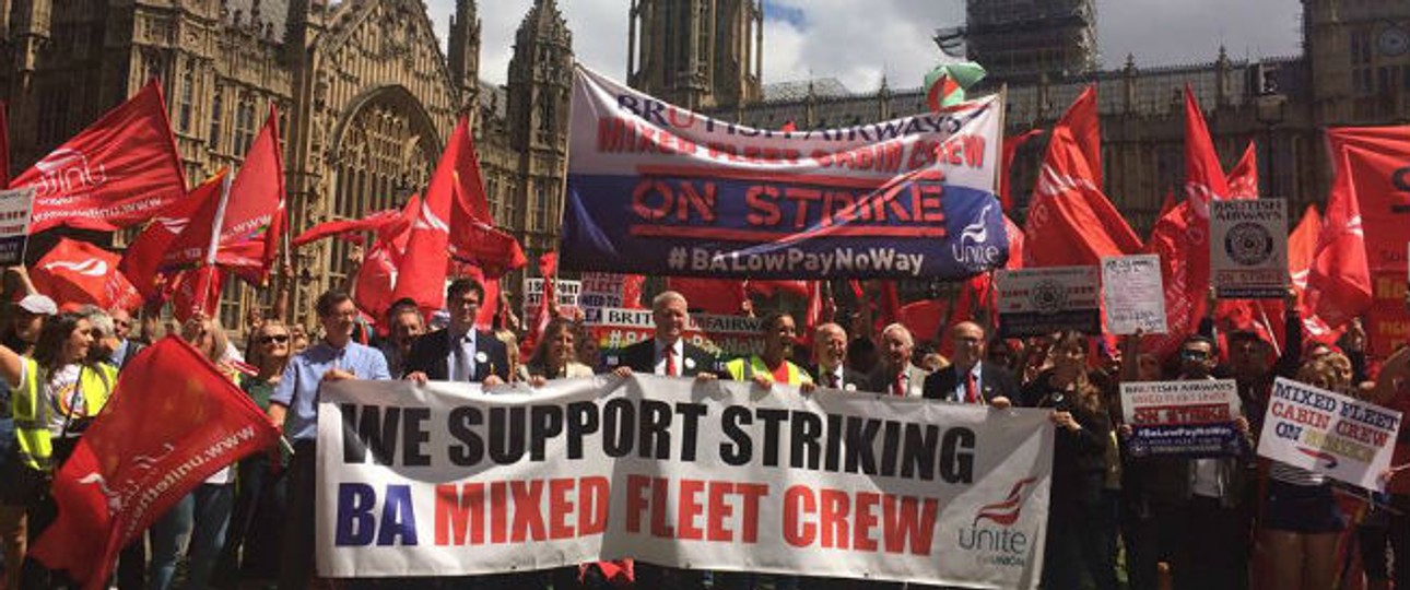 Streikende BA-Crews: Kein Ende in Sicht.
