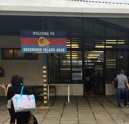 Terminal auf Ascnesion Island: Atlantic Star AIrlines will hier landen.