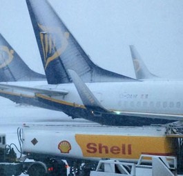 Flughäfen kapitulieren vor dem Schnee