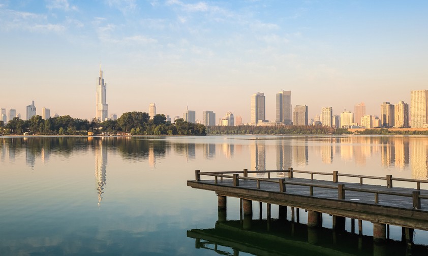 Nanjing: Wegen der Pandemie können die Crews in der chinesischen Stadt derzeit das Hotel nicht verlassen.