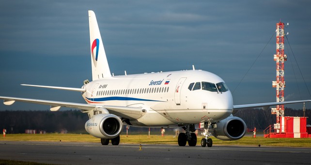 Superjet 100: Künftig wird das Flugzeug auch in Indien gebaut.