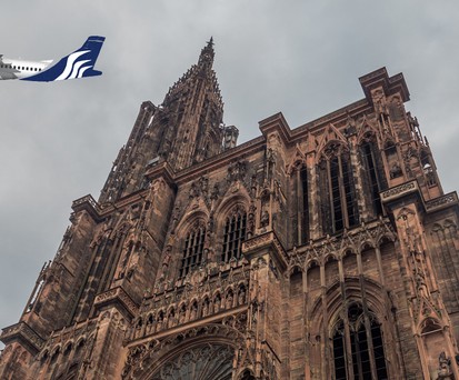 Flieger von Happy Airways, Dom von Straßburg: Große Pläne einer neuen Airline.