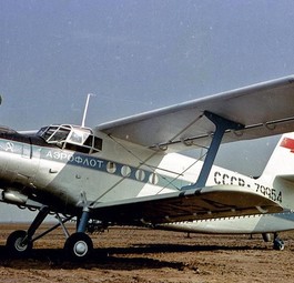 Antonov An-2 der alten Aeroflot: Der Doppeldecker fliegt bis heute.