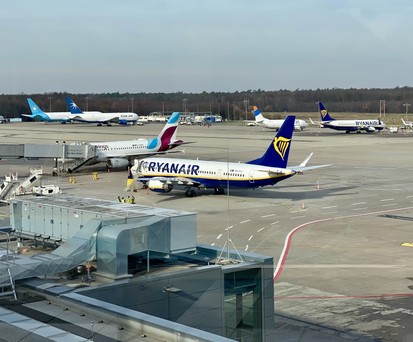 flughafen koeln bonn vorfeld